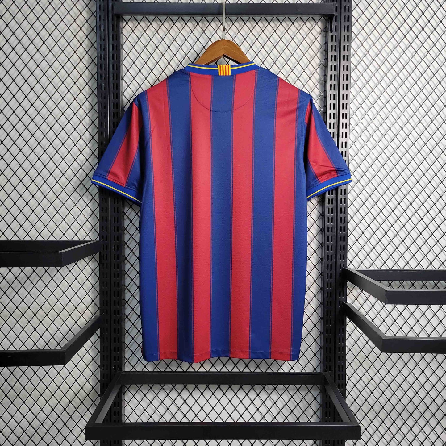 Camisa Barcelona Home 09/10 - Versão Retrô