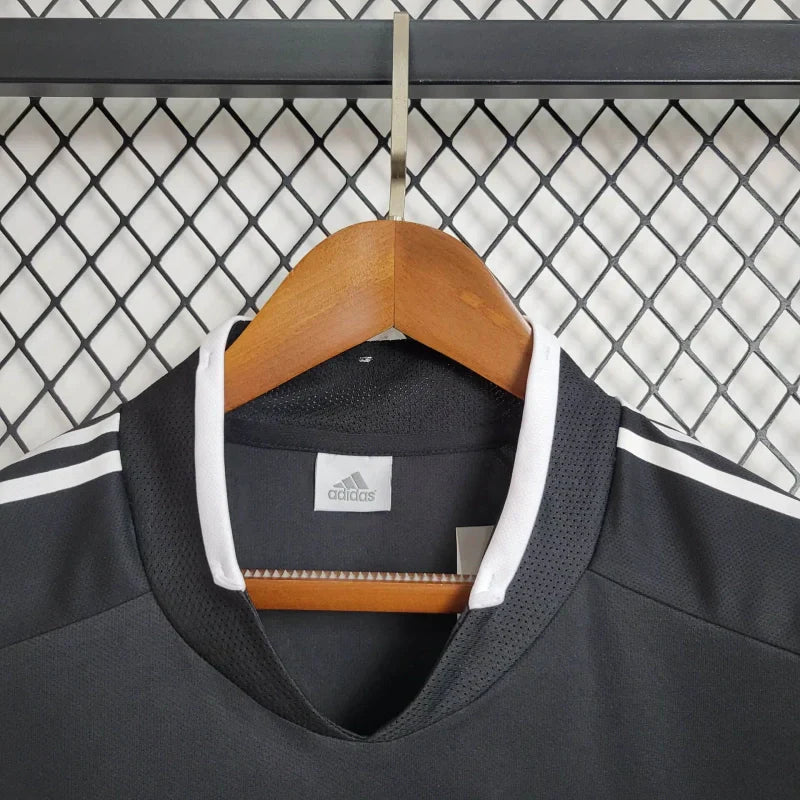 Camisa Real Madrid II 04/05 - Versao Retro - detalhe