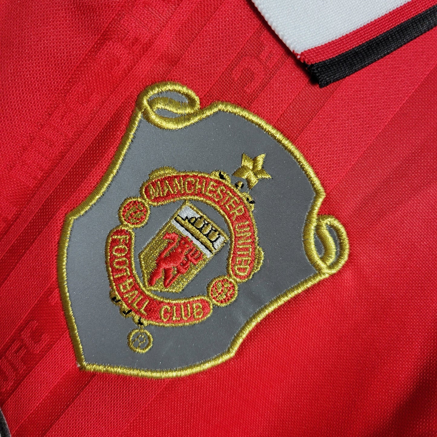 Camisa Manchester United Titular 1999 - Versao Retro - vista traseira