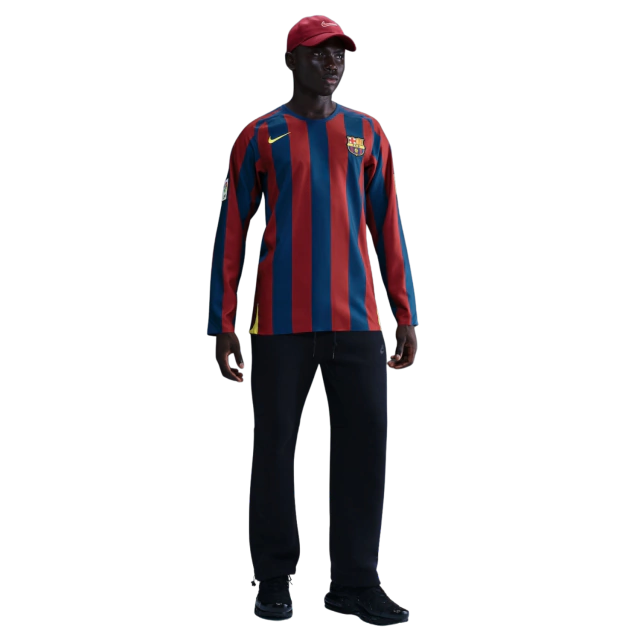 Camisa Retrô Barcelona Home 2005/2006 Manga Longa