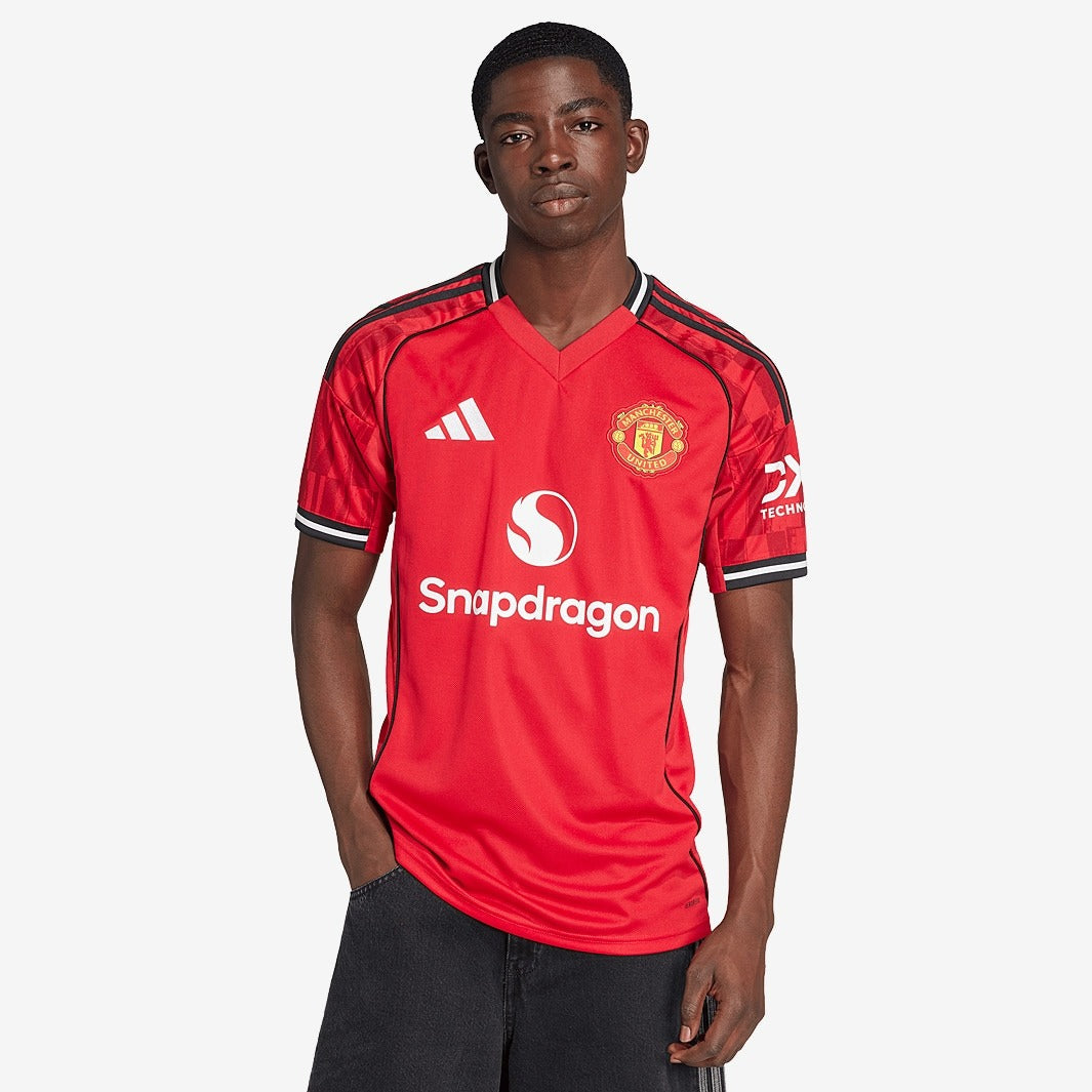 Camisa Adidas Manchester United 2025/26 I Torcedor - vista frontal