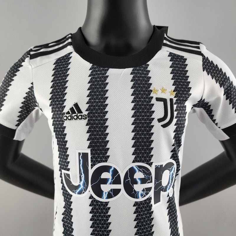 Conjunto Infantil Juventus 2022/23 - Home