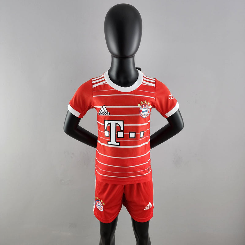 Conjunto Infantil Bayern de Munique 2022/23 - Home