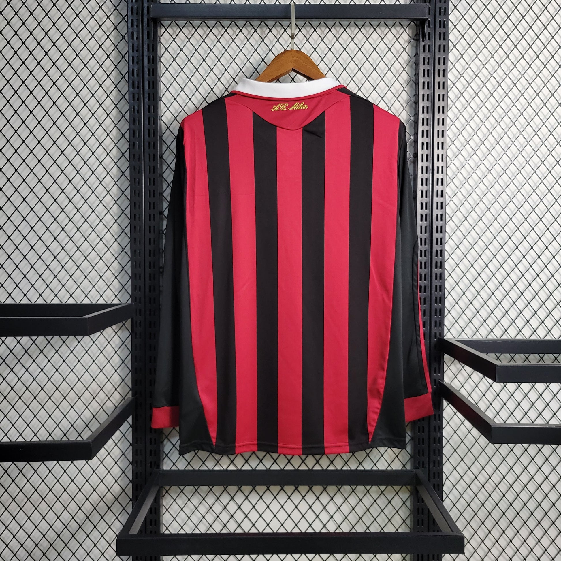 Camisa Milan Home 2009/10 - Versao Retro Manga Longa - detalhe