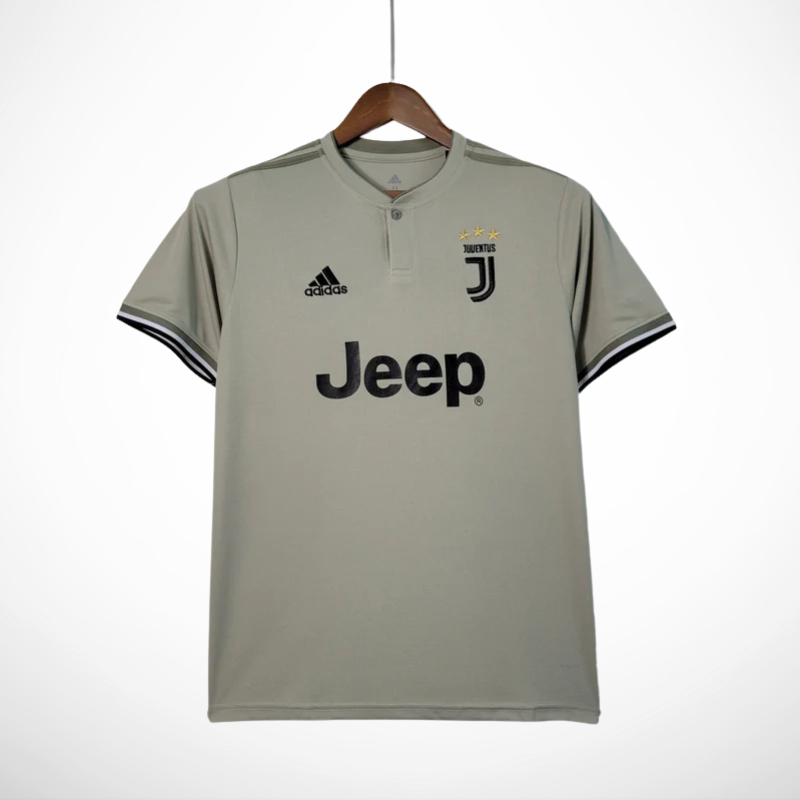 Camisa Juventus Reserva 18/19 - Versao Retro - vista frontal
