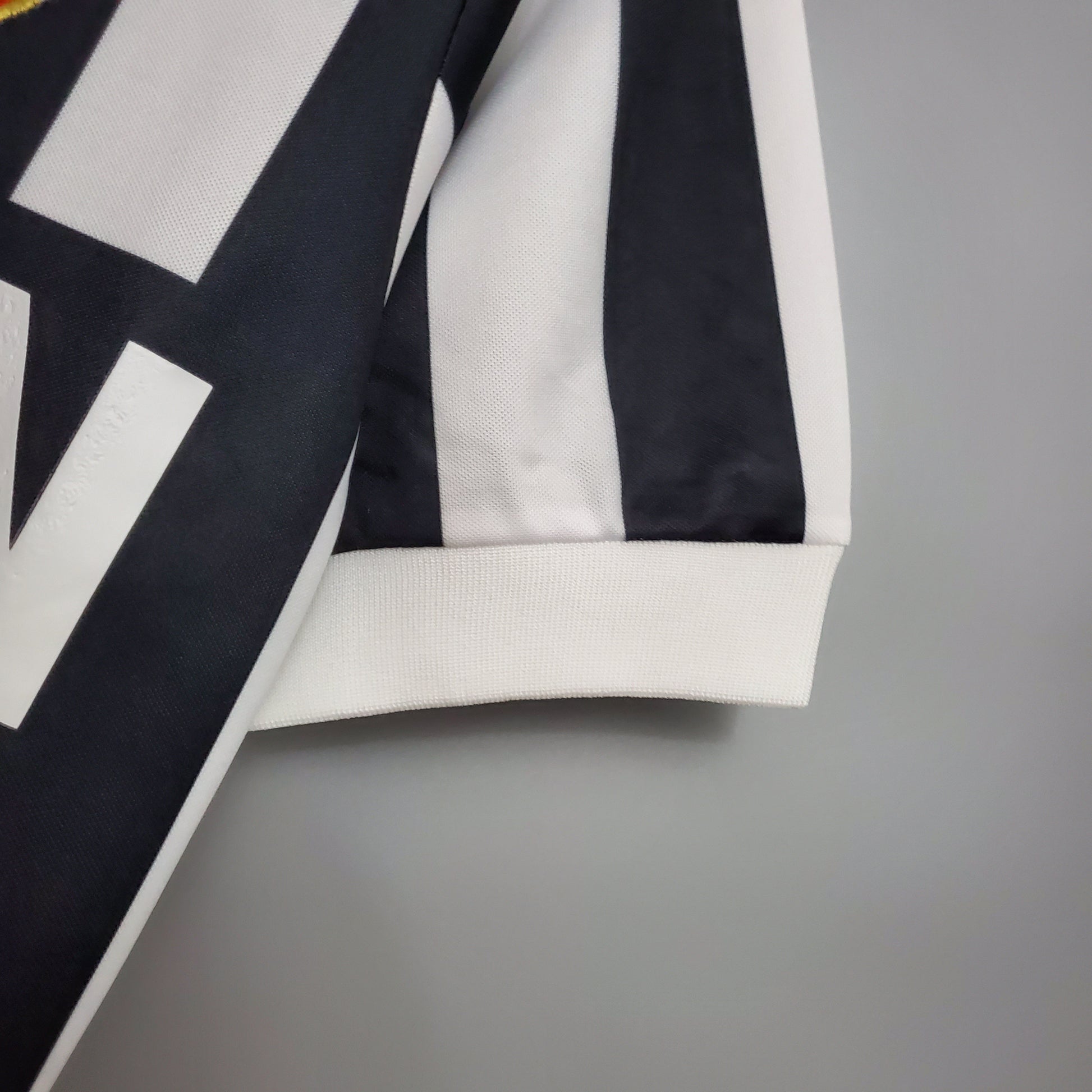 Camisa Juventus Titular 84/85 - Versao Retro - imagem 4