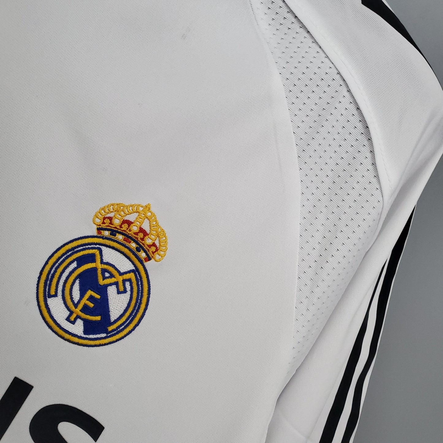 Camisa Real Madrid Titular 05/06 - Versao Retro - vista traseira