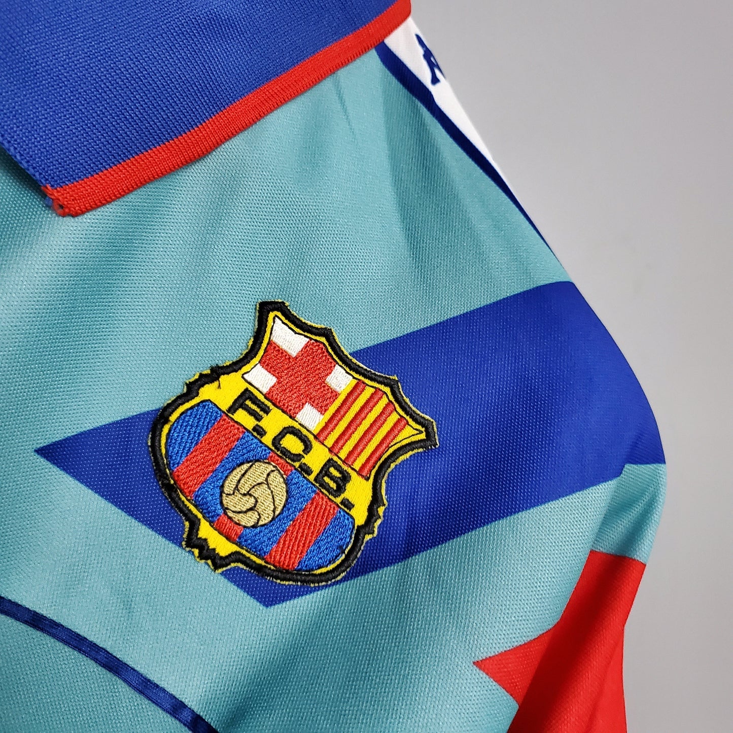 Camisa Barcelona Reserva 92/95 - Versao Retro - vista traseira