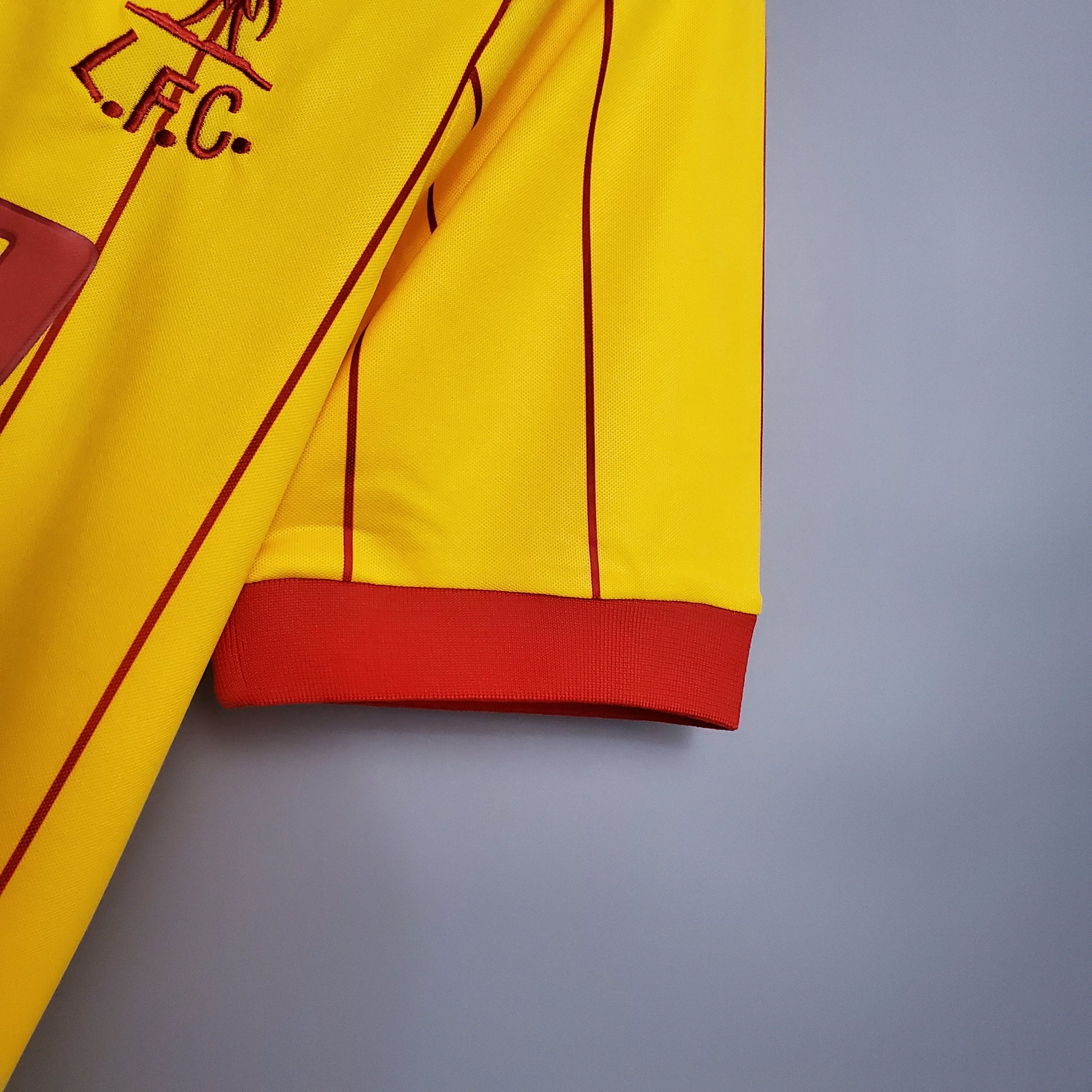 Camisa Liverpool Reserva 1984 - Versao Retro - detalhe