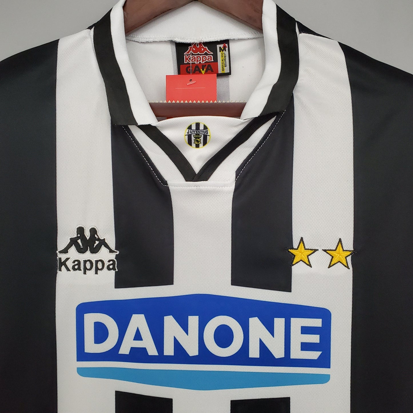 Camisa Juventus Titular 94/95 - Versao Retro - detalhe