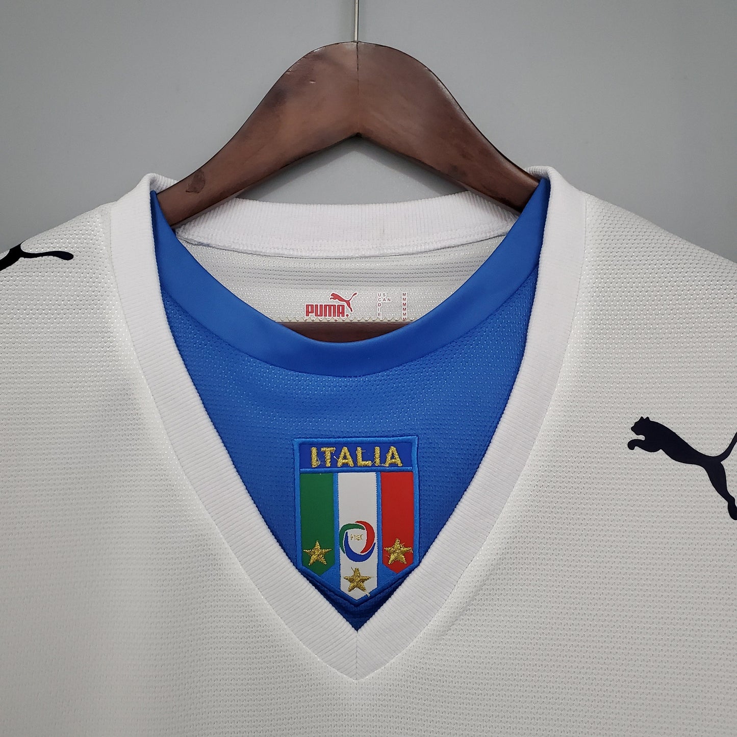 Camisa Italia Reserva 2006 - Versao Retro - detalhe