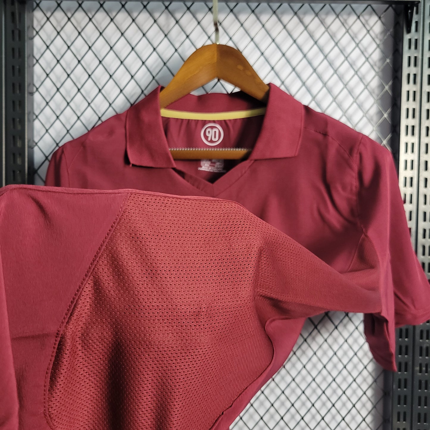 Camisa Arsenal Titular 05/06 - Versao Retro - imagem 4
