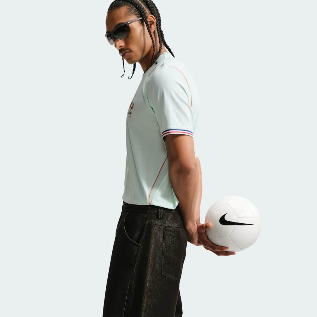Camisa Franca 2026/27 II - detalhe