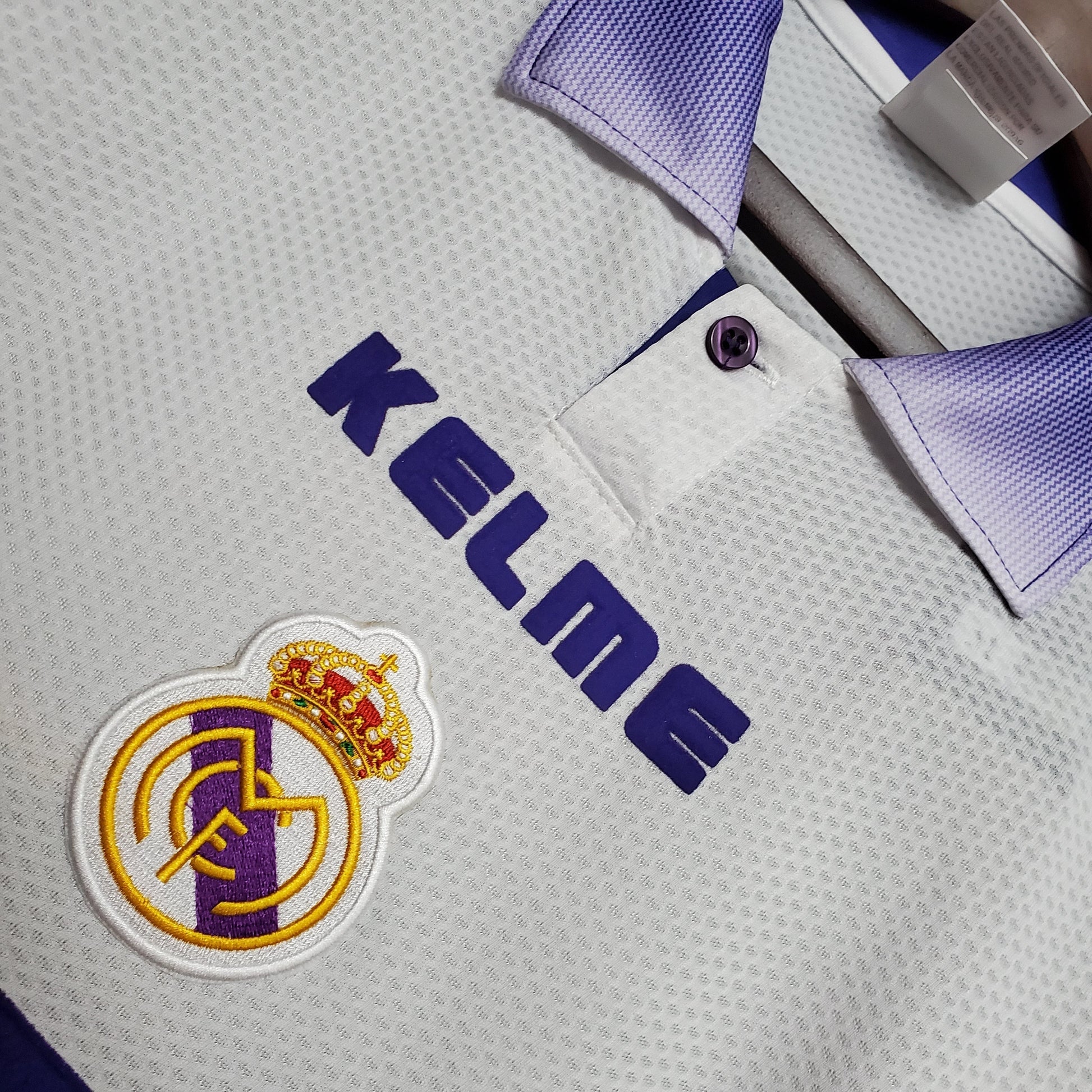 Camisa Real Madrid Titular 97/98 - Versao Retro - vista traseira