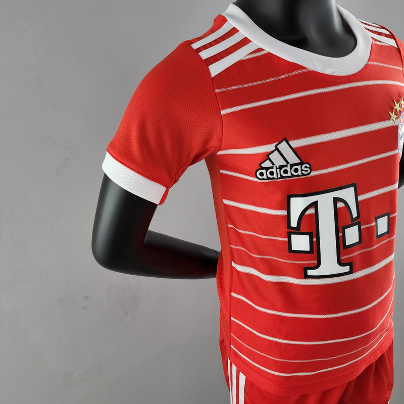 Conjunto Infantil Bayern de Munique 2022/23 - Home