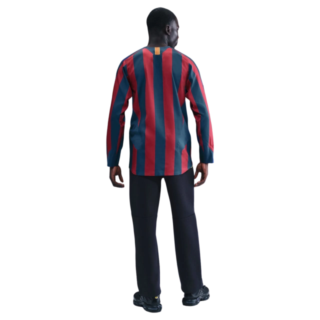 Camisa Retro Barcelona Home 2005/2006 Manga Longa - imagem 4