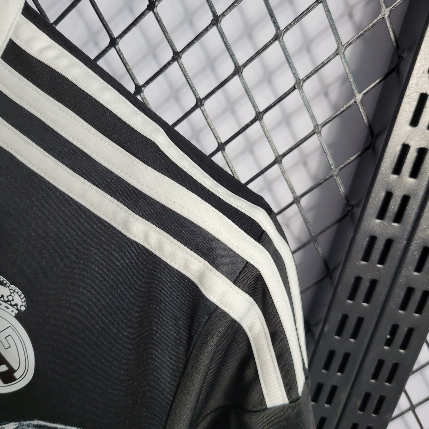 Camisa Real Madrid III 14/15 - Versao Retro - detalhe
