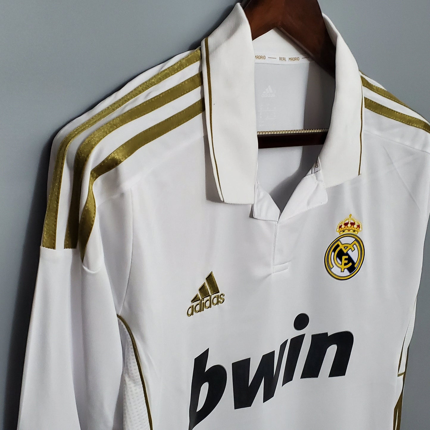 Camisa Real Madrid Titular 11/12 - Versao Retro Manga Longa - imagem 4