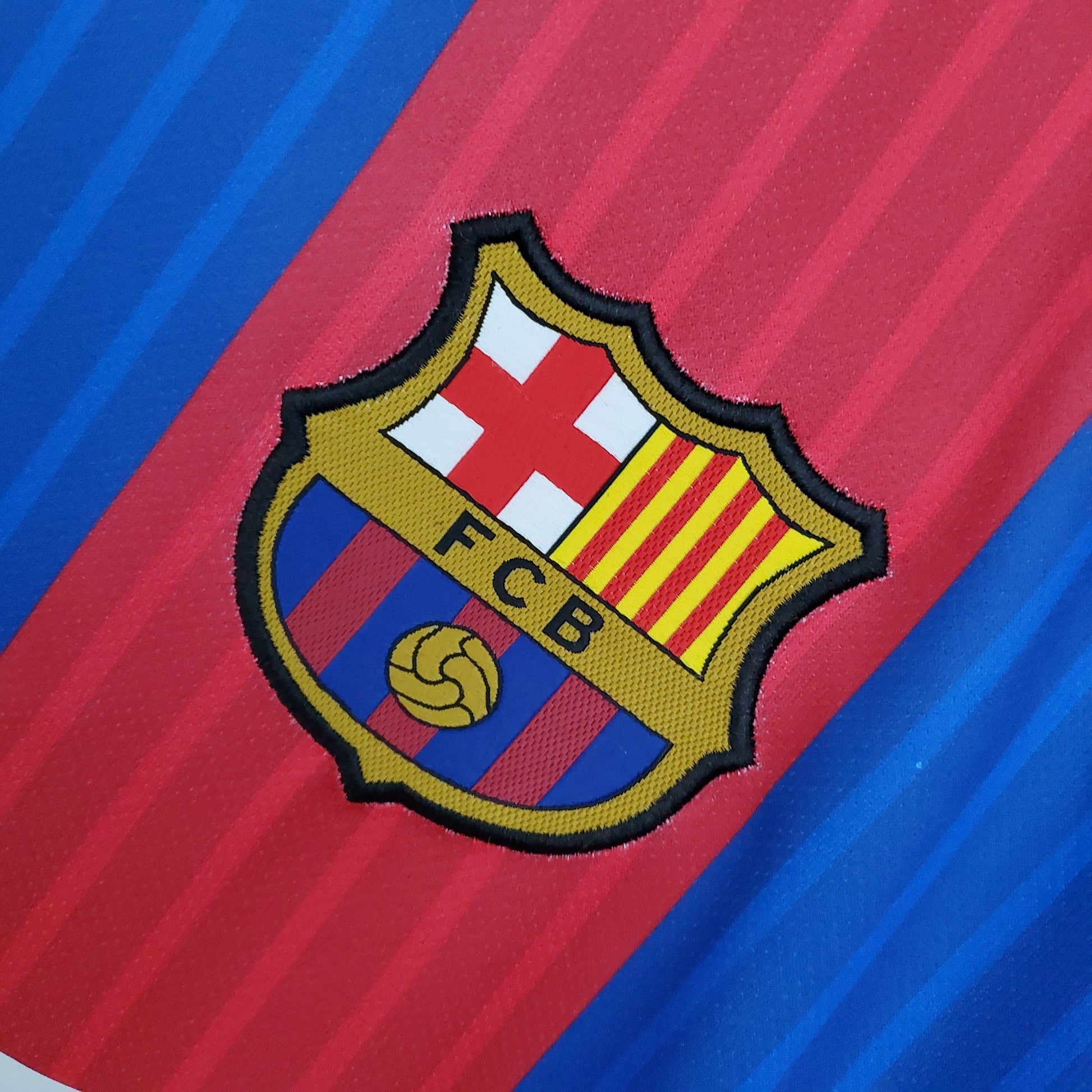 Camisa Barcelona Titular 16/17 - Versao Retro - imagem 4