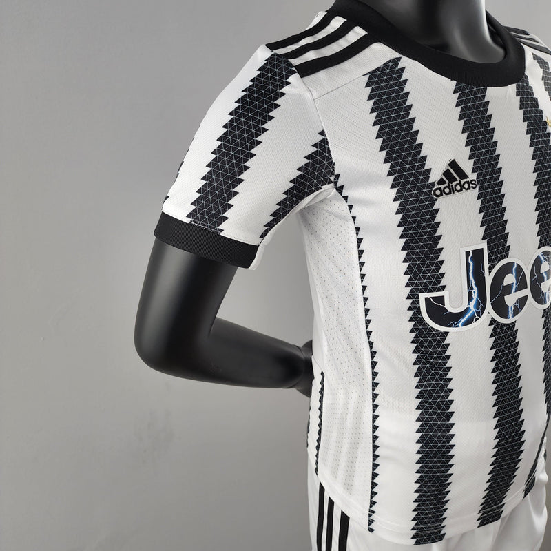 Conjunto Infantil Juventus 2022/23 - Home