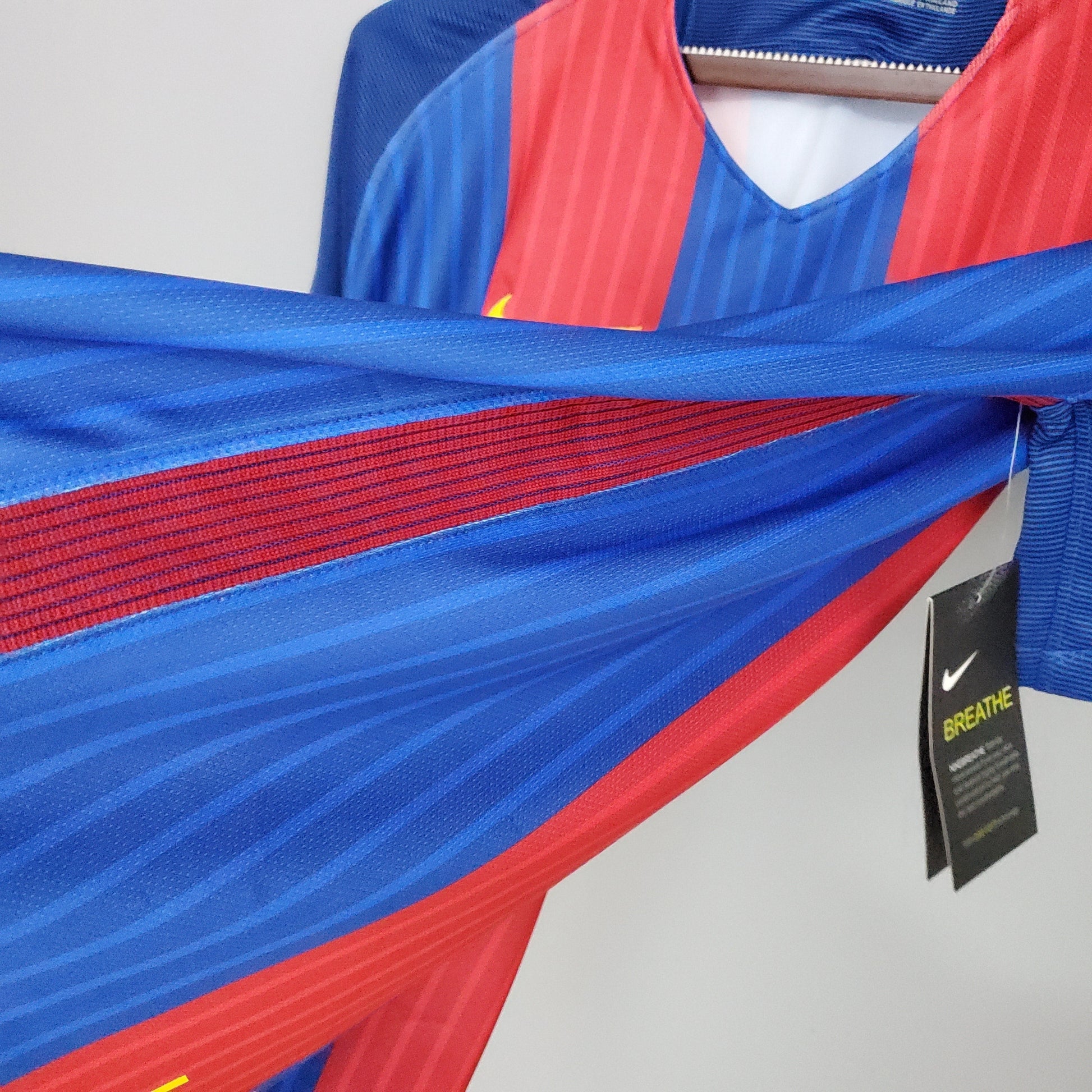 Camisa Barcelona Titular 16/17 - Versao Retro - imagem 5