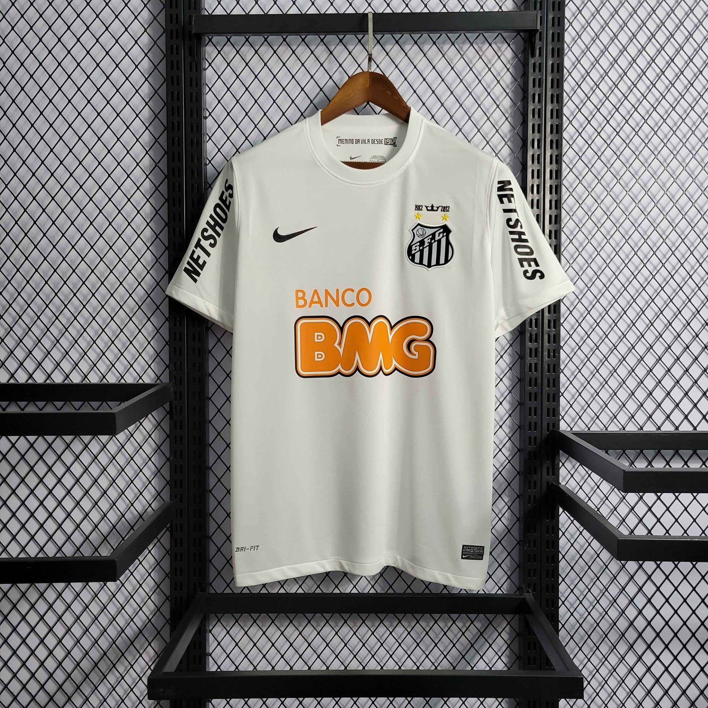 Camisa  Santos 2012 - Versao Retro - vista traseira