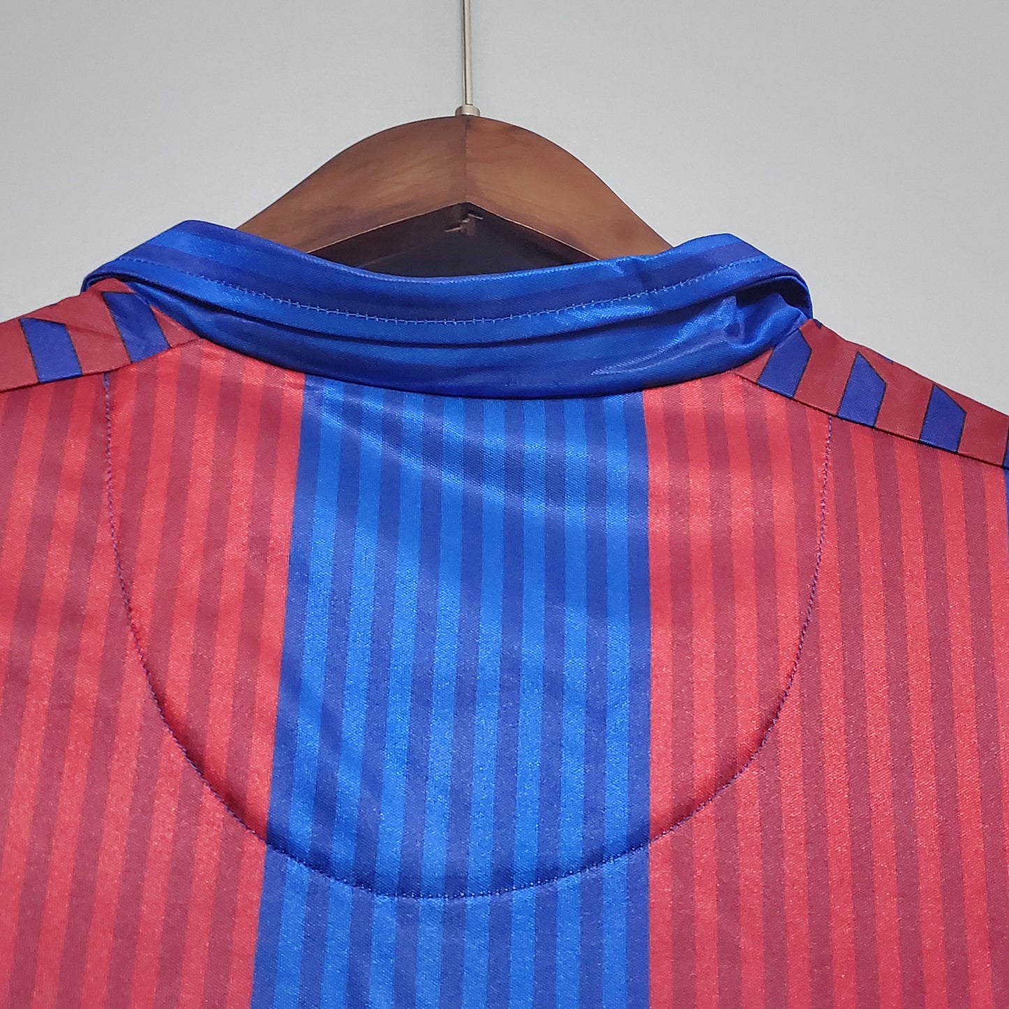 Camisa Barcelona Titular 90/91 - Versao Retro - imagem 5