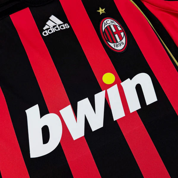 Camisa Retrô AC Milan 2006/07 Home