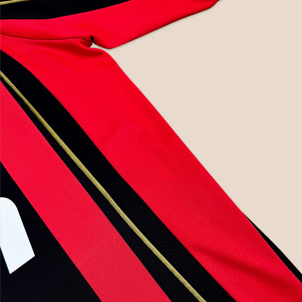 Camisa Retrô AC Milan 2006/07 Home