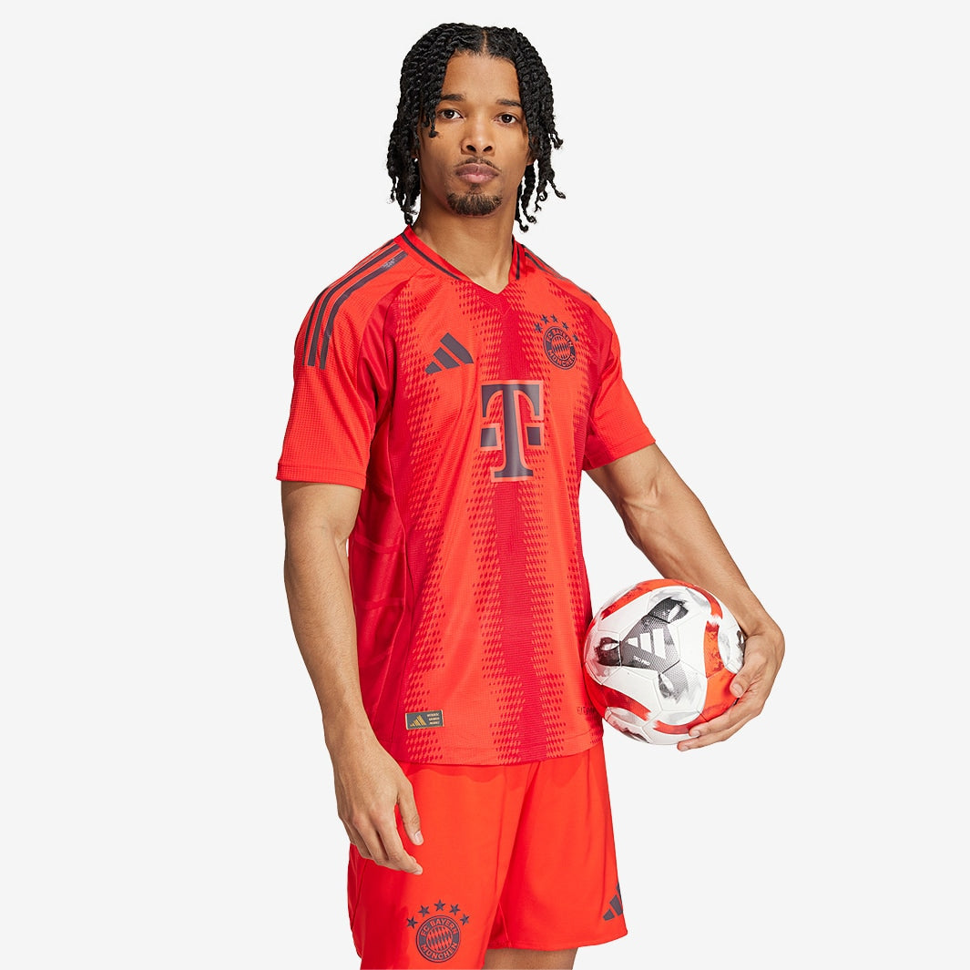 Camisa Adidas Bayern de Munique 2024/25 I Authentic - vista frontal