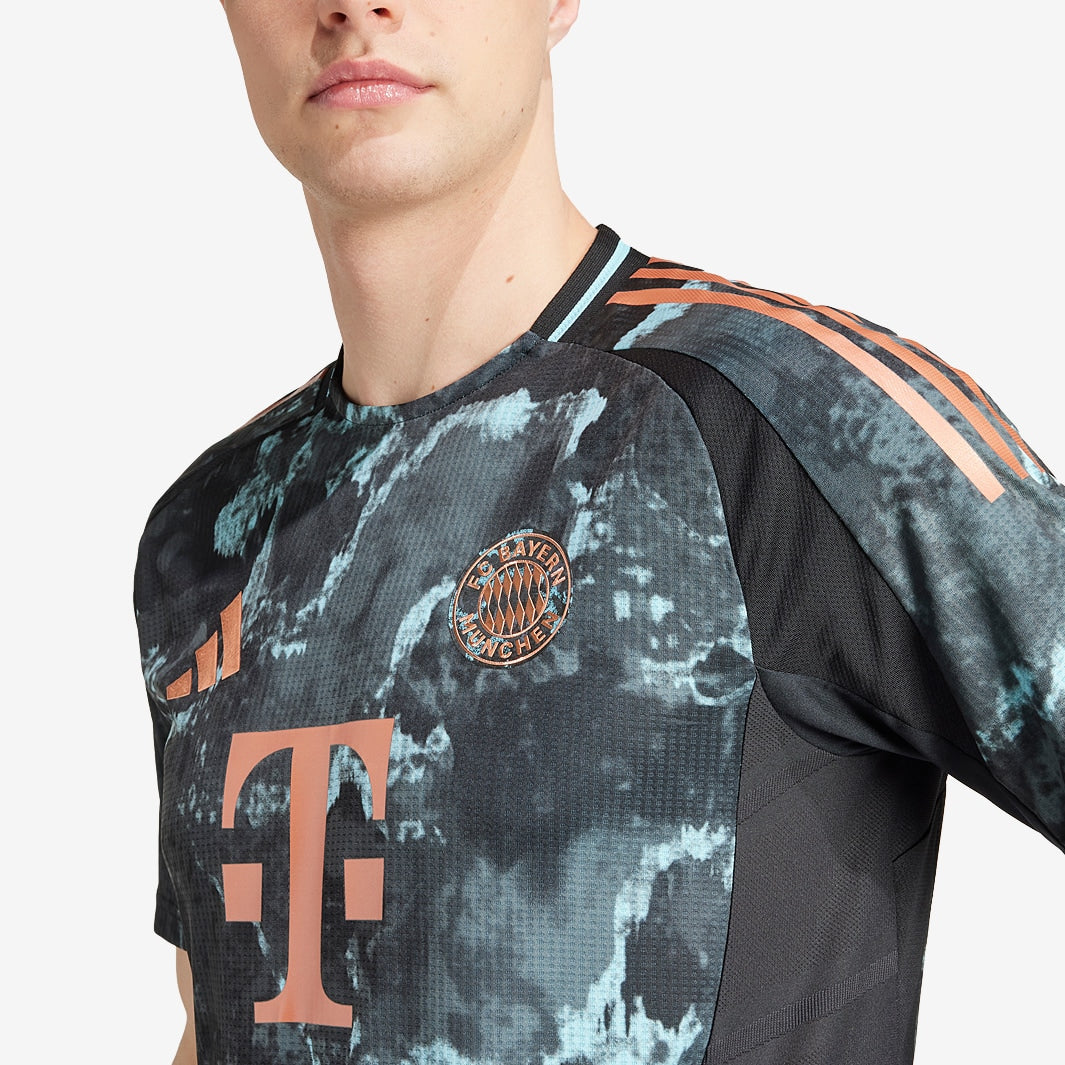 Camisa Adidas Bayern de Munique 2024/25 II Authentic - vista traseira