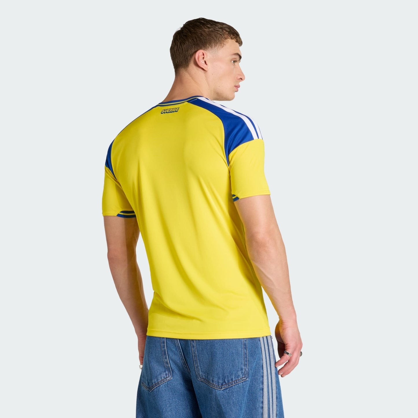 Camisa Suecia 2026/27 I - vista traseira