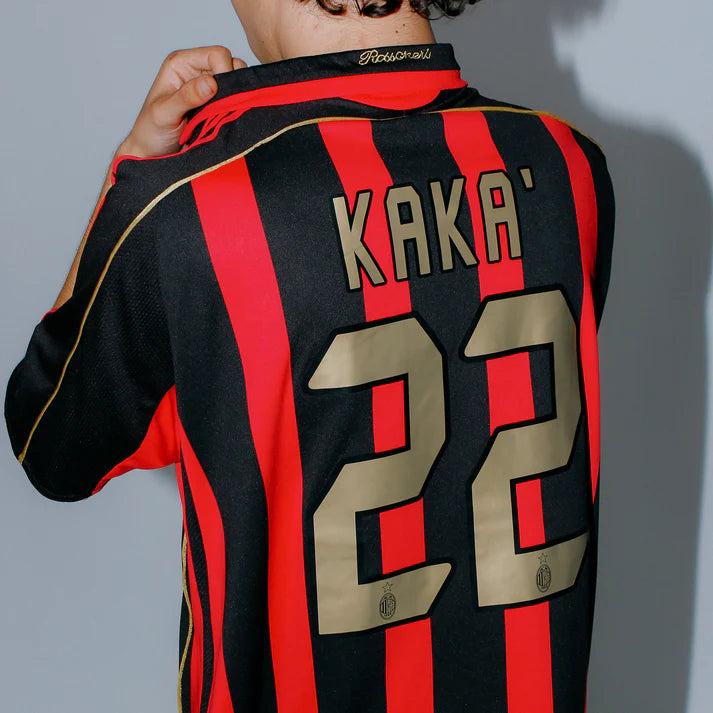 Camisa Retrô AC Milan 2006/07 Home