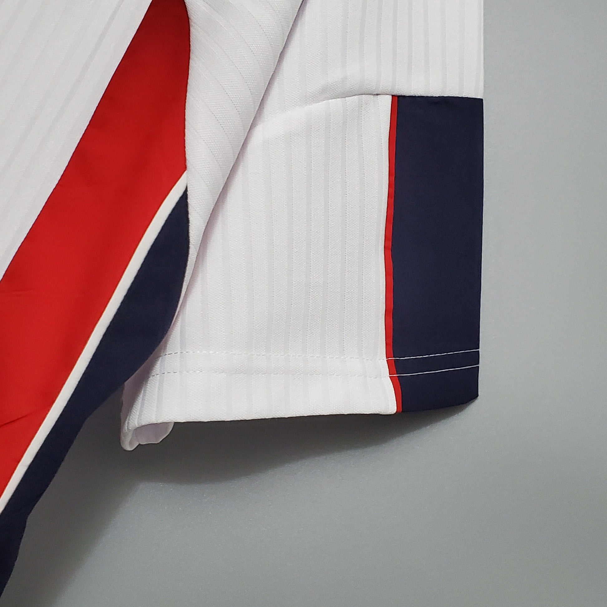 Camisa Inglaterra Titular 98/99 - Versao Retro - detalhe