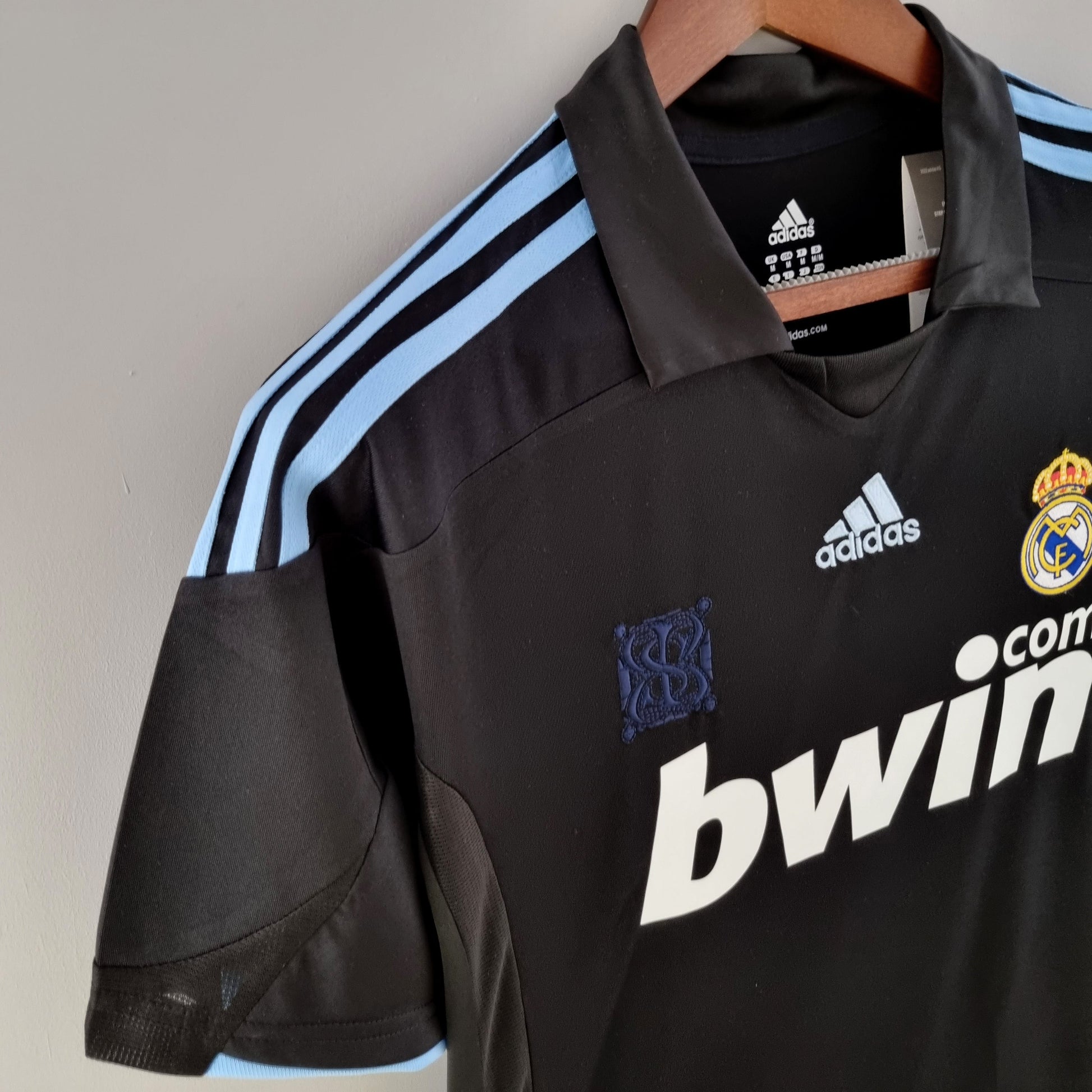 Camisa Real Madrid Reserva 09/10 - Versao Retro - imagem 5
