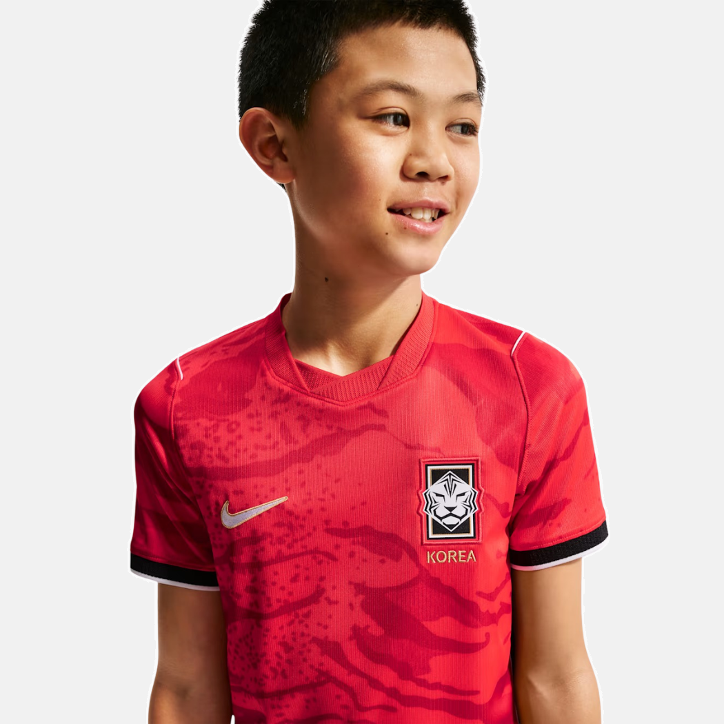 Conjunto Infantil Coreia 2026/27 I Kit - vista traseira