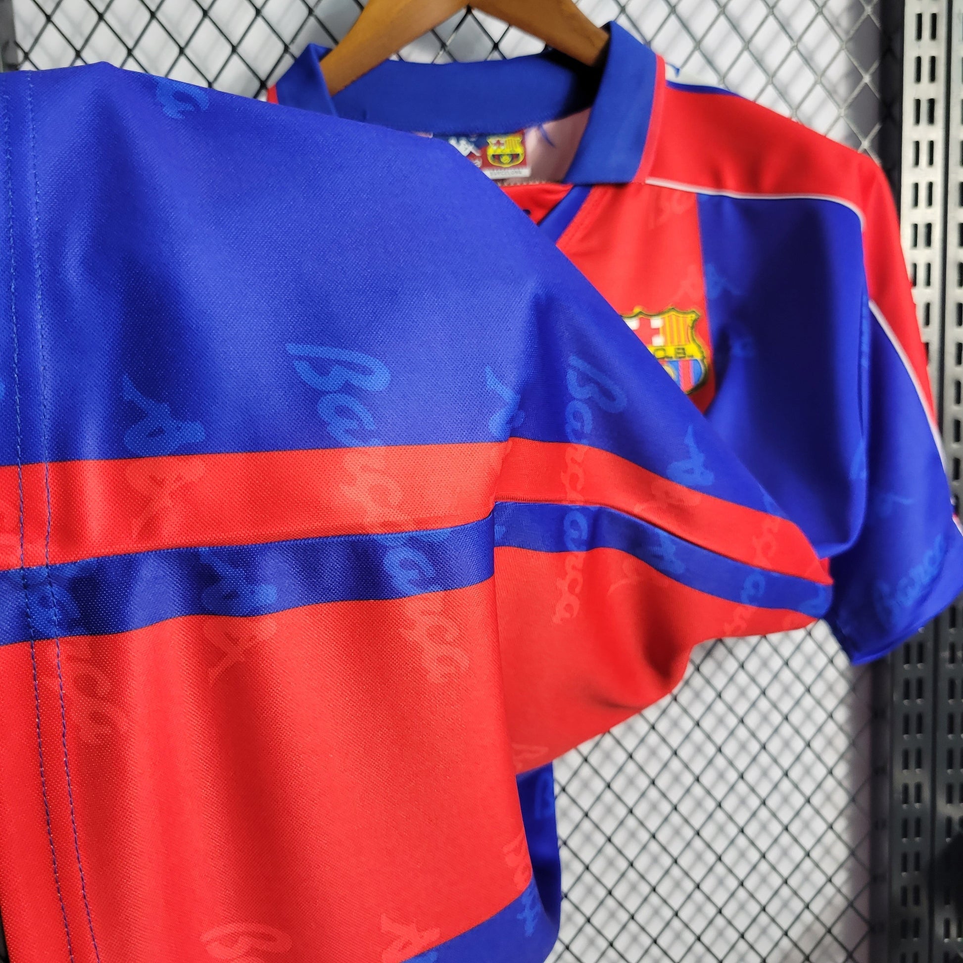 Camisa Barcelona Titular 92/95 - Versao Retro - detalhe