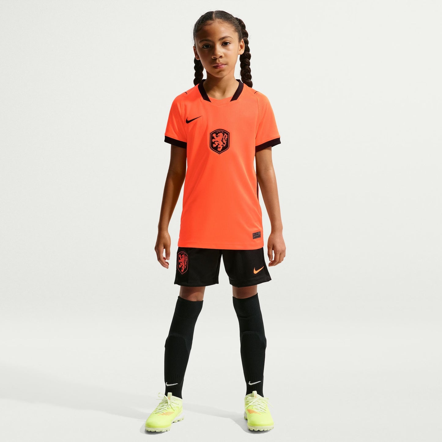 Conjunto Infantil Holanda 2026/27 I - detalhe