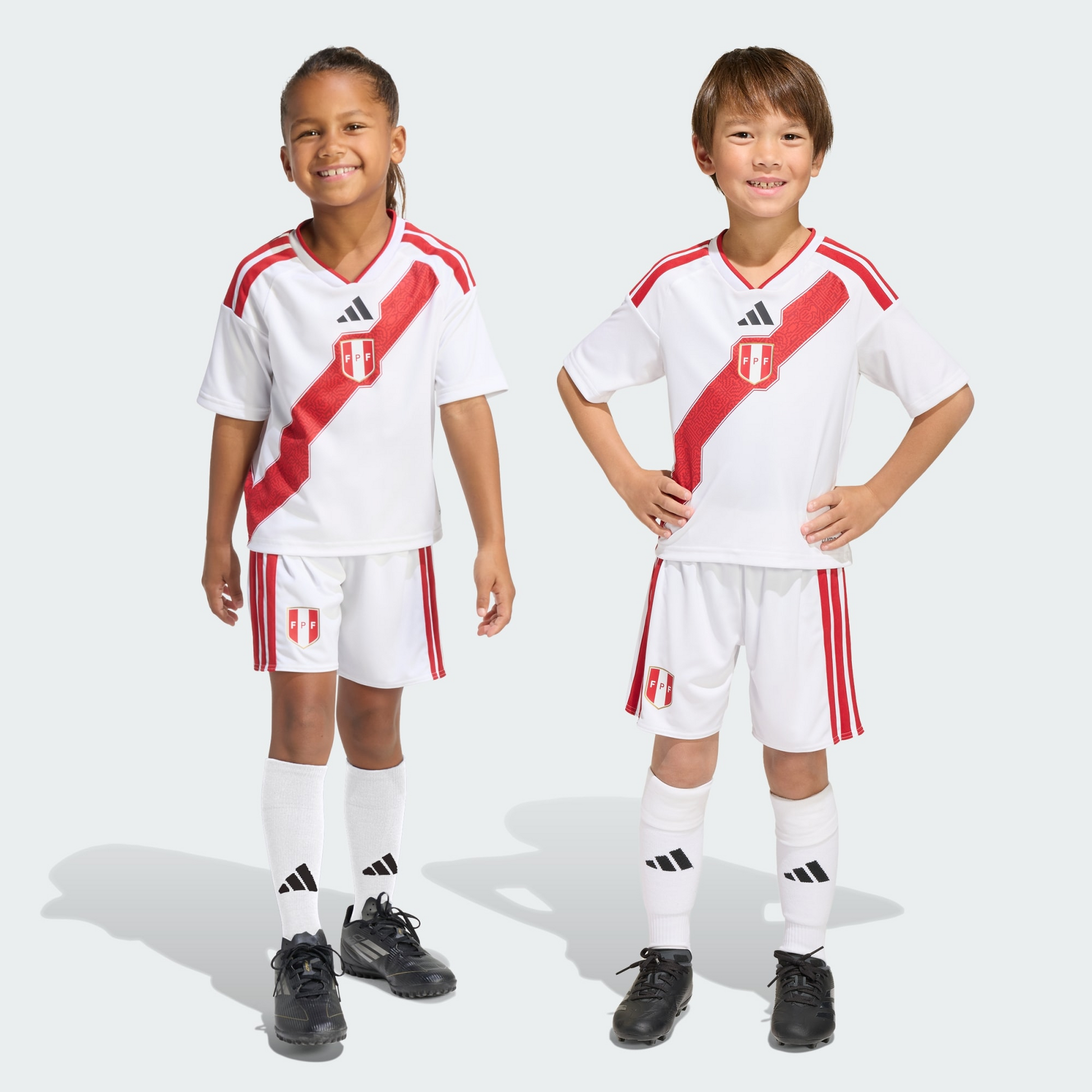 Conjunto Infantil Peru 2026/27 I Kit - vista frontal