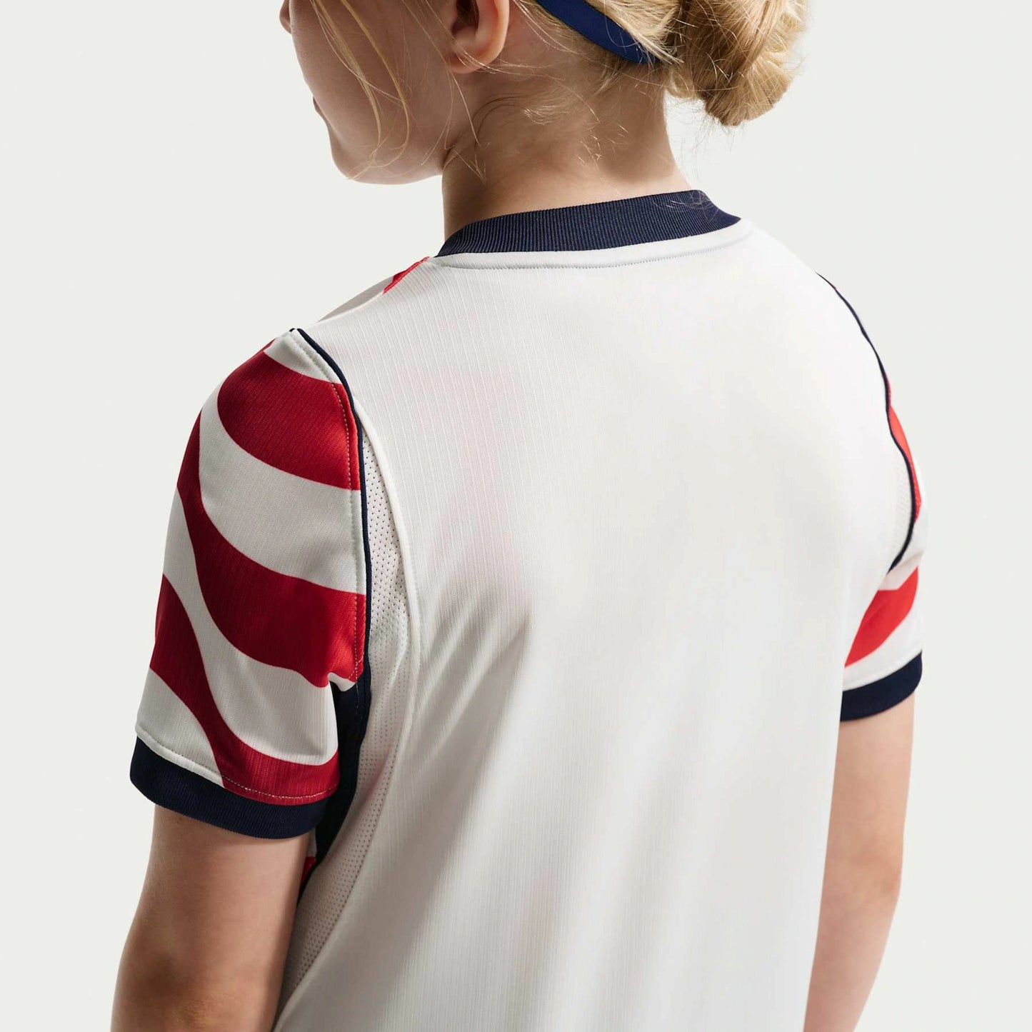 Conjunto Infantil Estados Unidos 2026/27 I - vista traseira