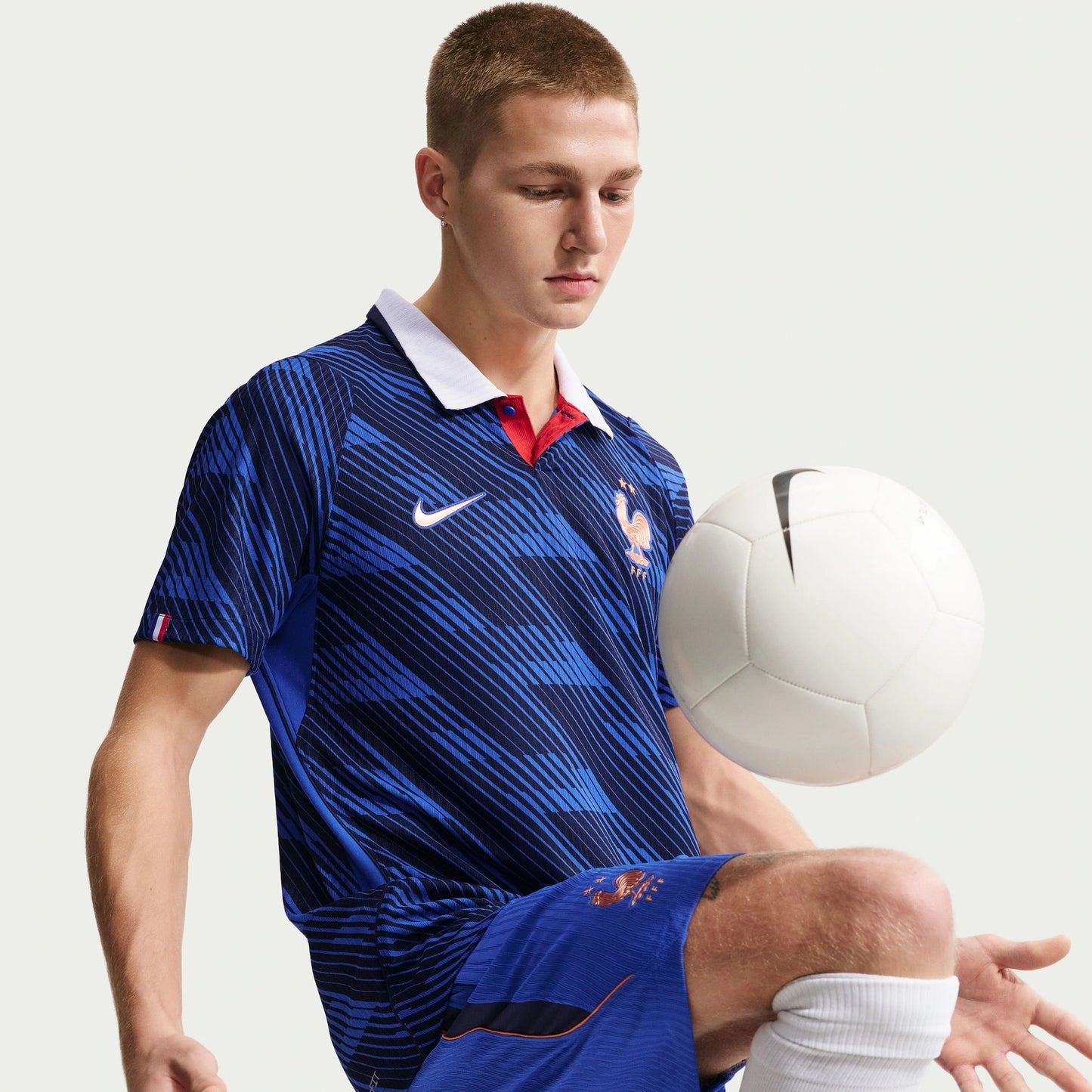 Camisa Franca 2026/27 I - detalhe