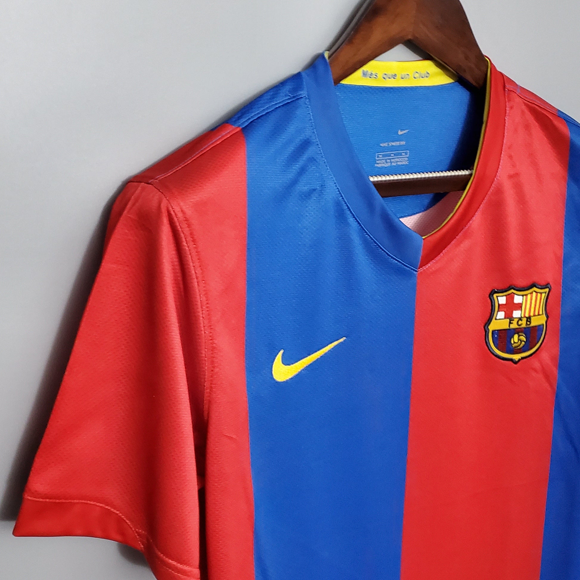Camisa Barcelona Titular 06/07 - Versao Retro - imagem 5