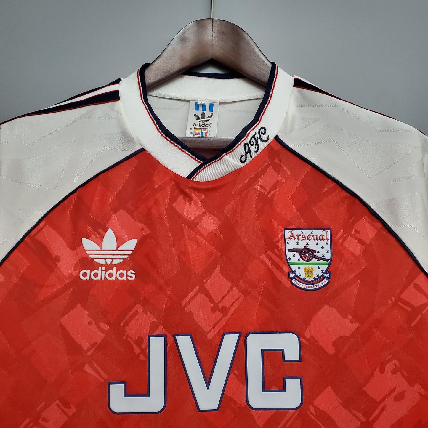 Camisa Arsenal Titular 90/92 - Versao Retro - detalhe