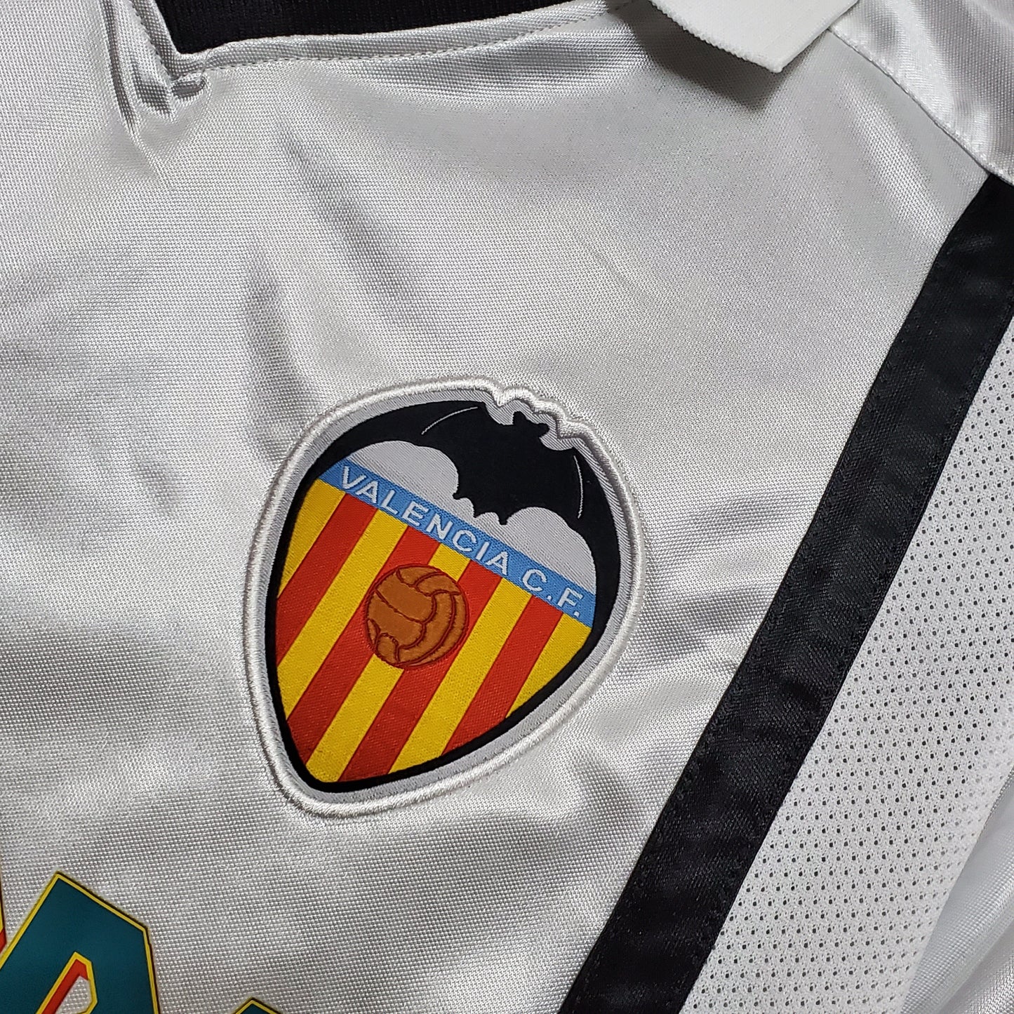 Camisa Valencia Titular 01/02 - Versao Retro - vista traseira