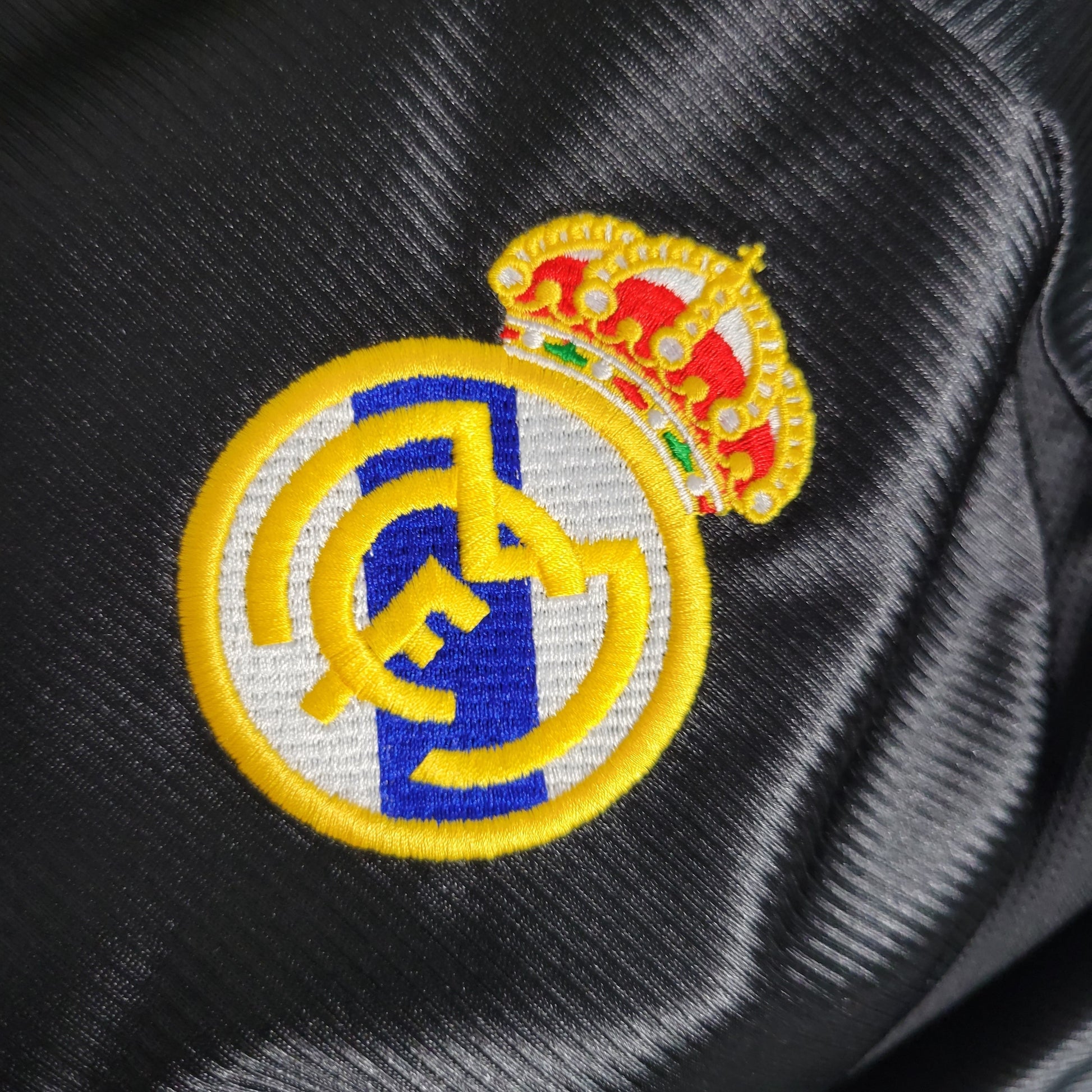 Camisa Real Madrid Reserva 99/00 - Versao Retro - vista traseira