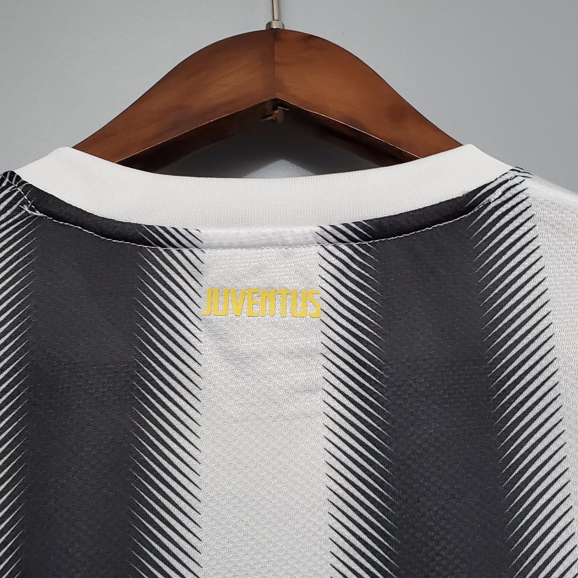 Camisa Juventus Titular 11/12 - Versao Retro - imagem 5