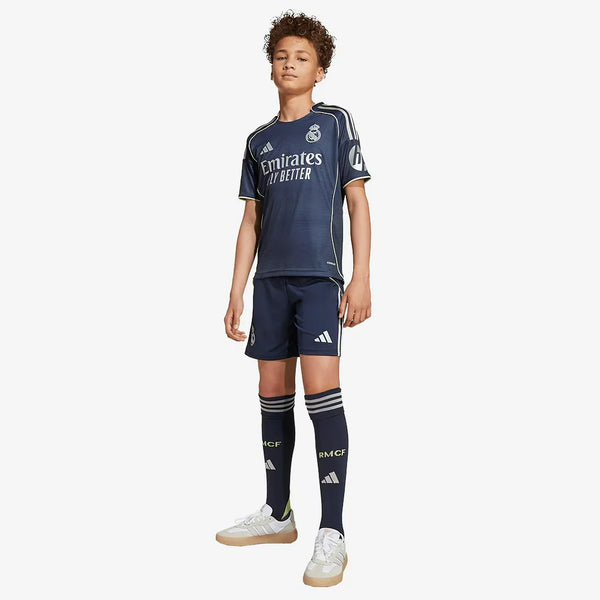 Conjunto Infantil Real Madrid Away 25/26