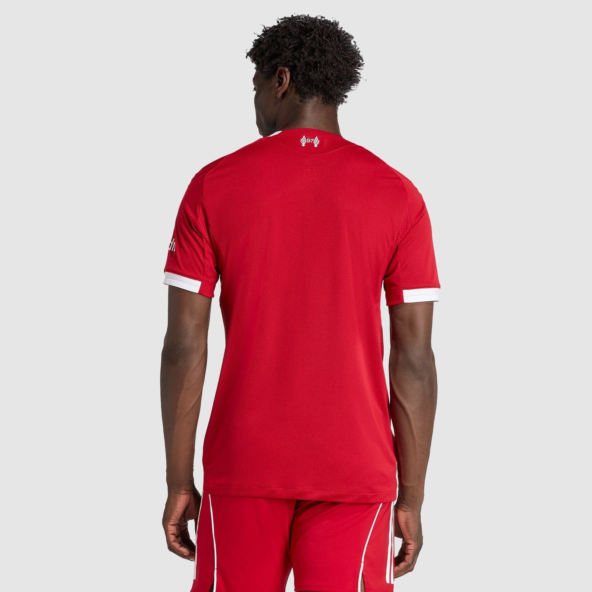 Camisa Liverpool 2025/26 I Jogador - detalhe
