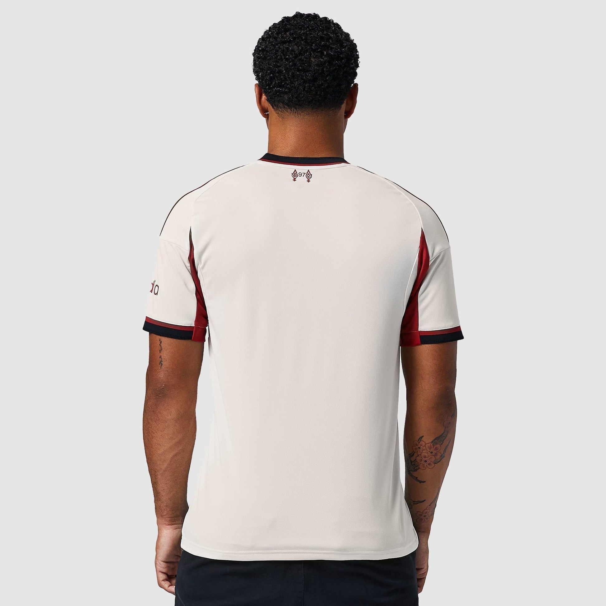 Camisa Adidas Liverpool 2025/26 II Torcedor - detalhe