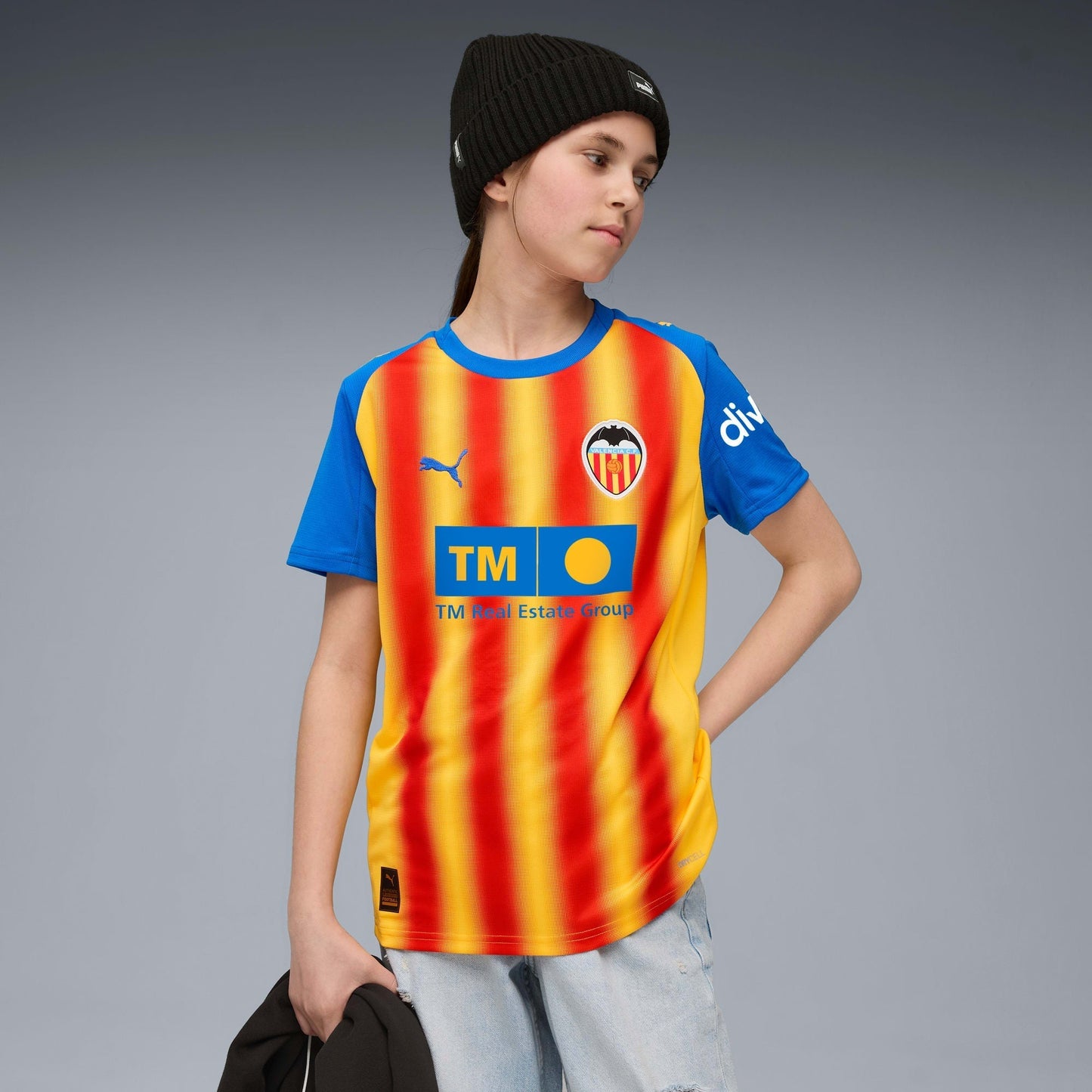 Conjunto Infantil Puma Valencia 2025/26 III - detalhe